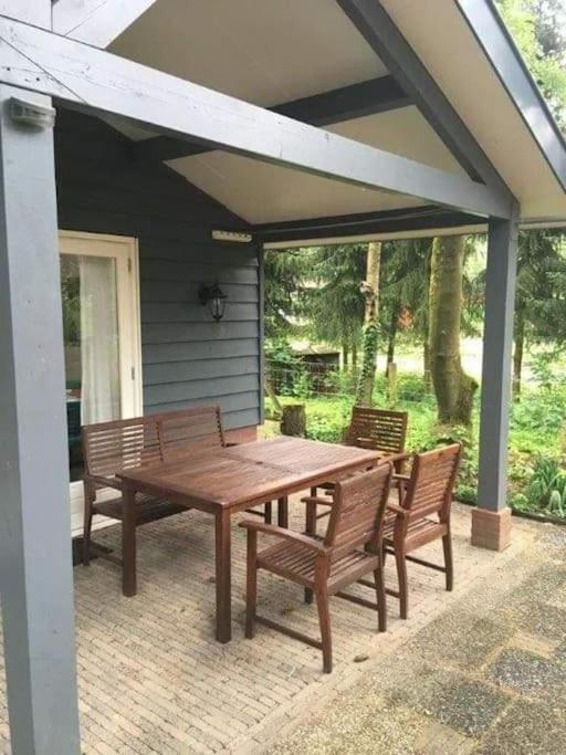 Heerlijk Huis In Een Prachtige Bosrijke Omgeving. Putten Buitenkant foto